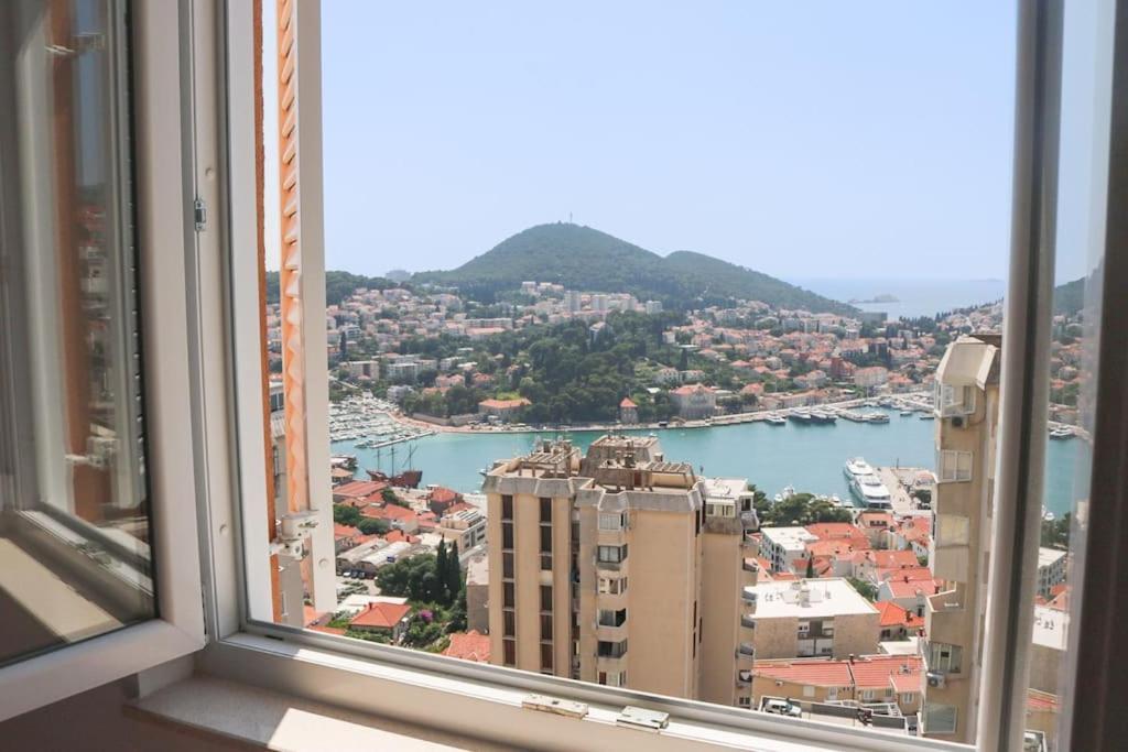 Azure Horizon Apartment Дубровник Екстериор снимка